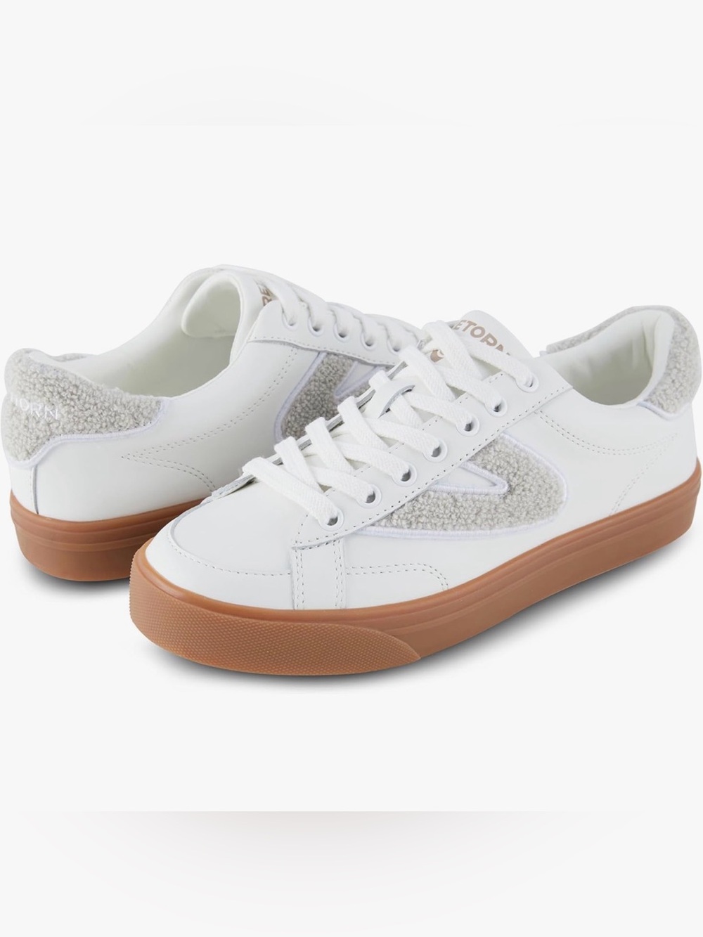 Size 8 Tretorn Mixed Doubles White Leather Sneakers with Gum sole- minimal wear